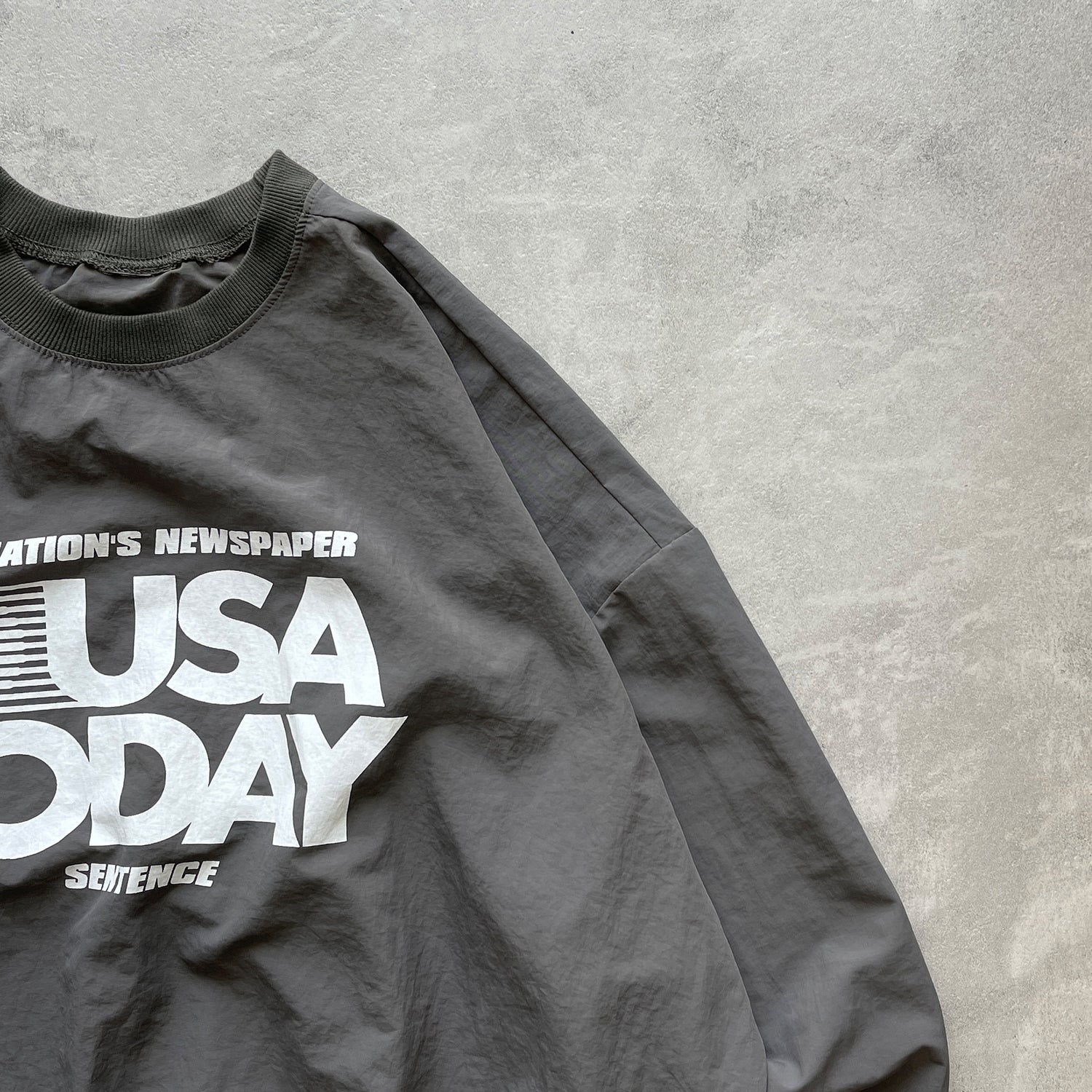 USA TODAY nylon tee / chacoal