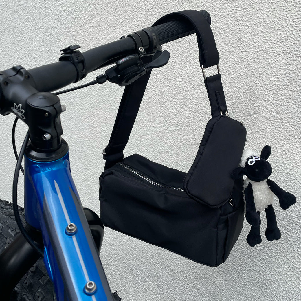 OBENTOU BAG / black
