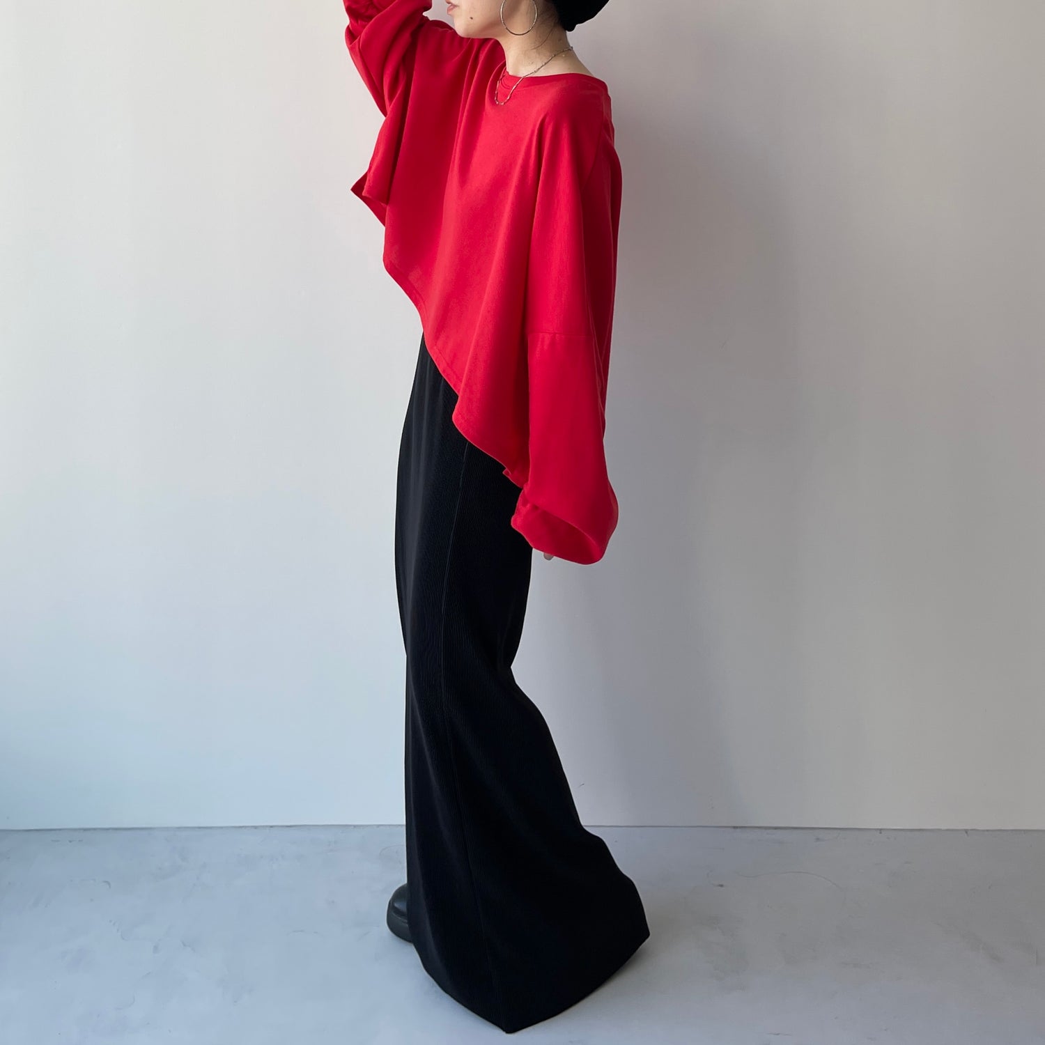 super loose light sweatee / red (short)