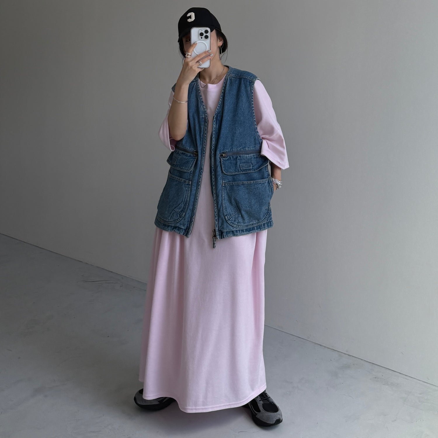 8 pockets BUDDY DENIM VEST / blue
