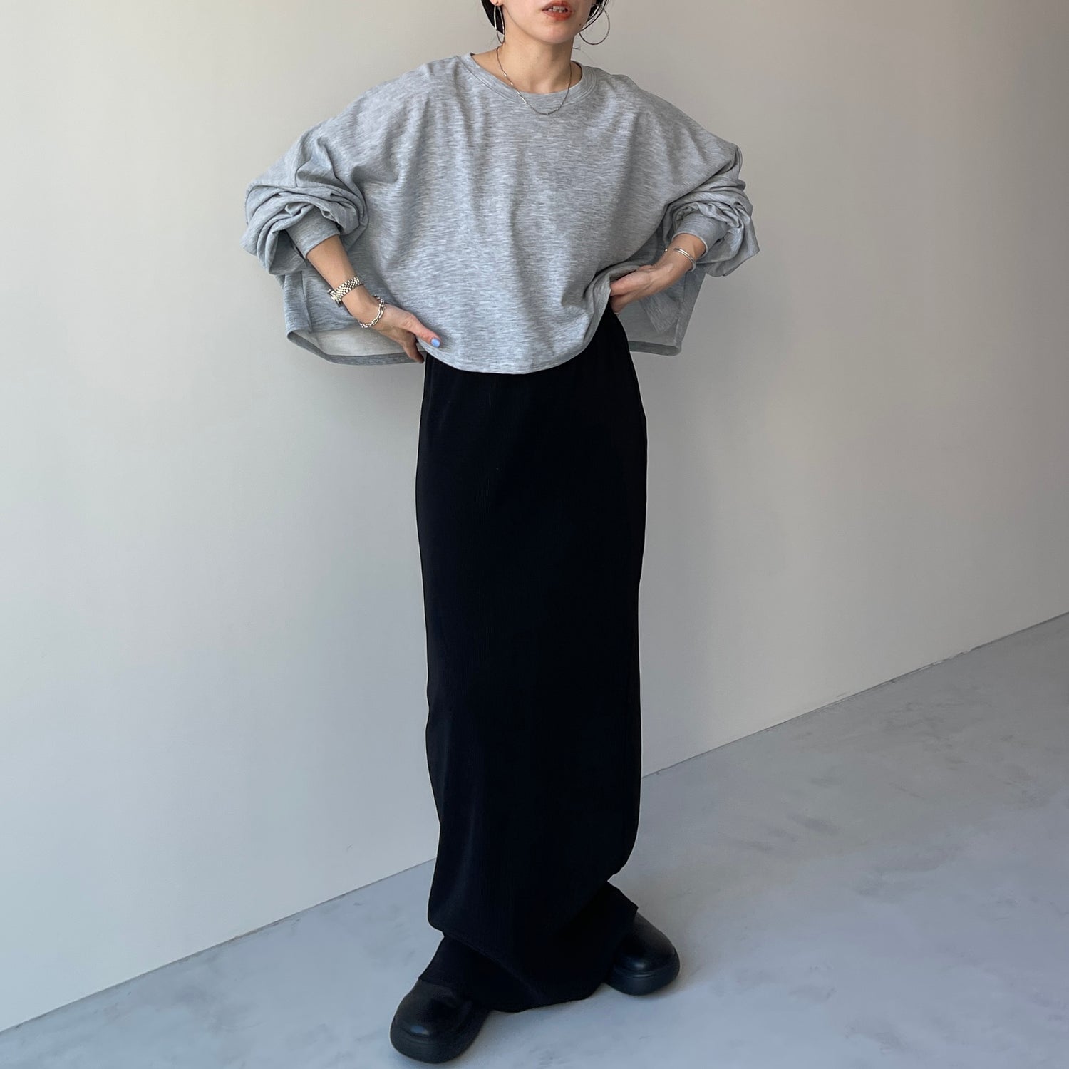 super loose light sweatee / gray (short)