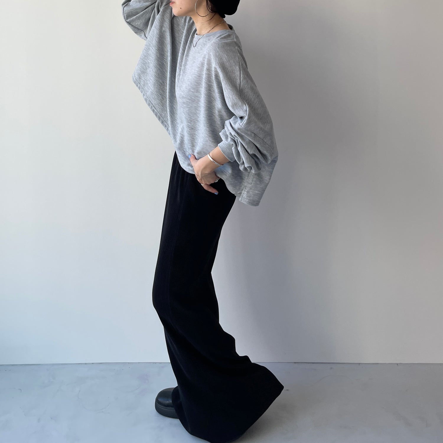 super loose light sweatee / gray (short)