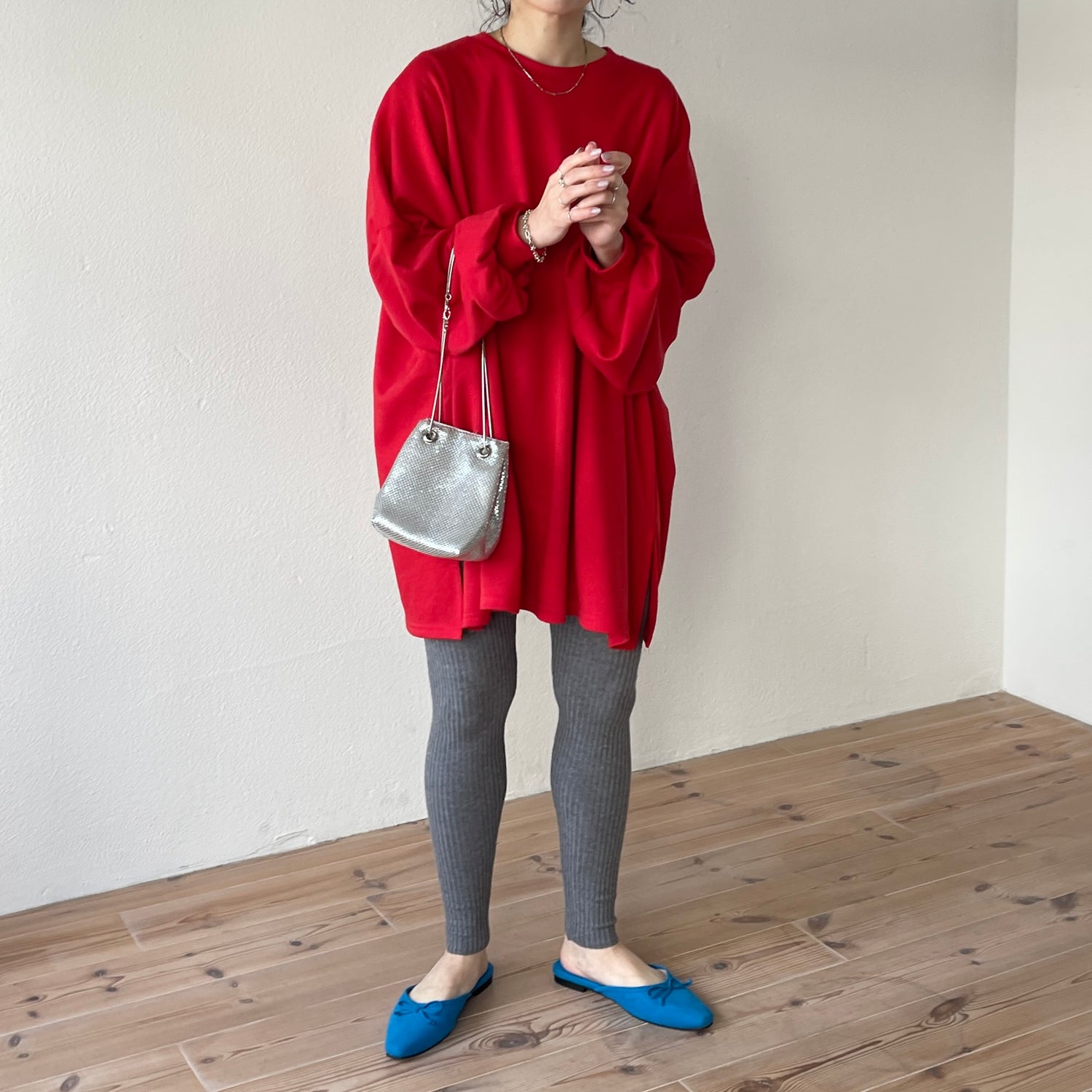 super loose light sweatee / red