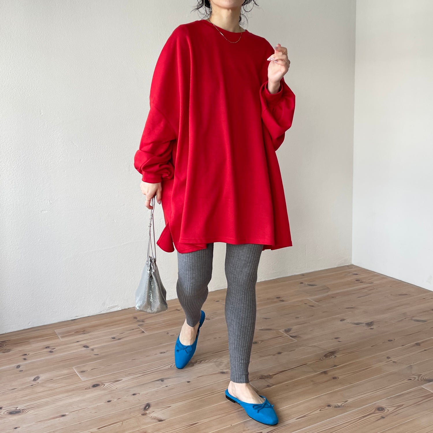 super loose light sweatee / red