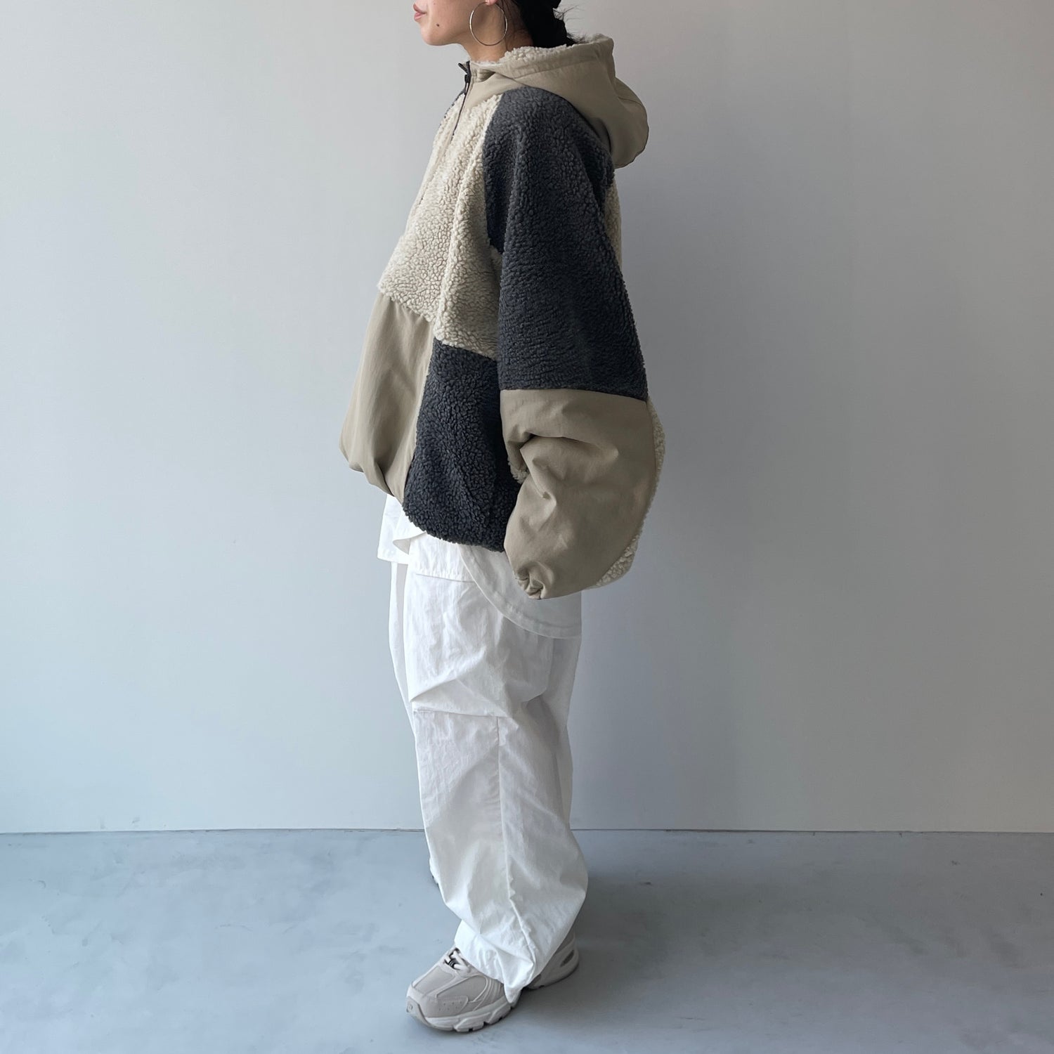 over size BOA hoodie blouson / beige