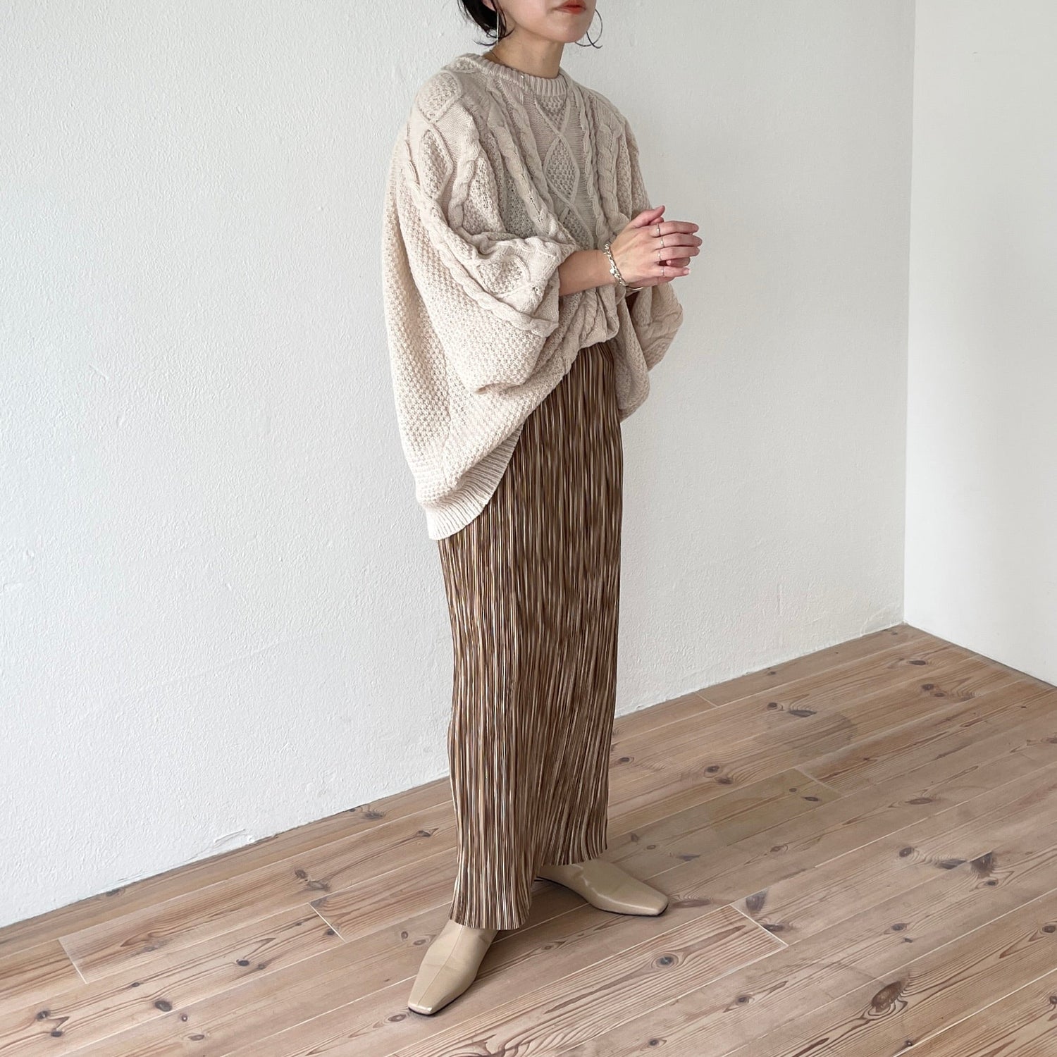 【SAMPLE】volume sleeve cable knit / ivory