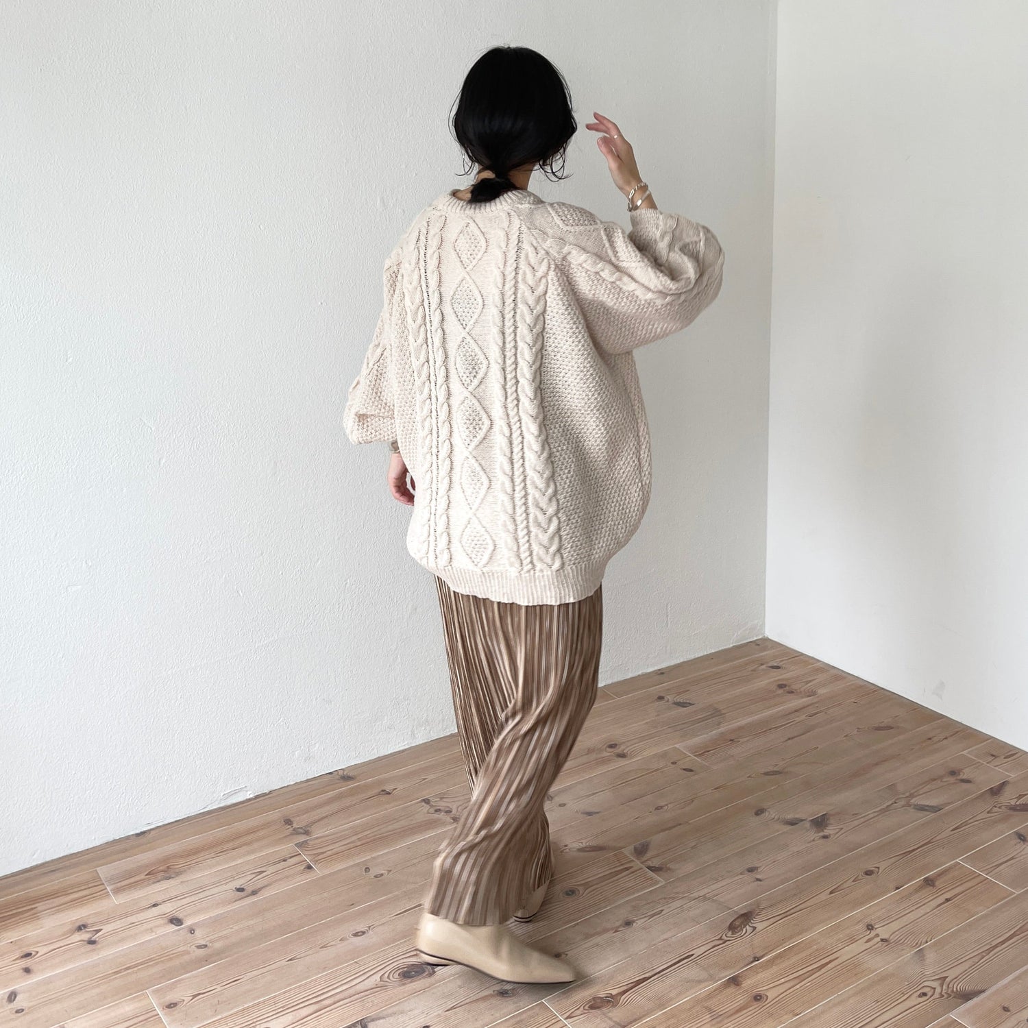 【SAMPLE】daily daily super stretch pleats skirt / mont blanc