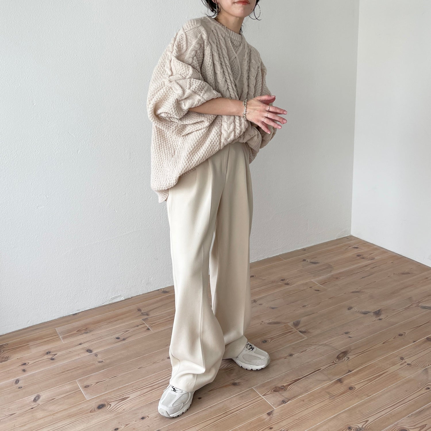 【SAMPLE】volume sleeve cable knit / ivory