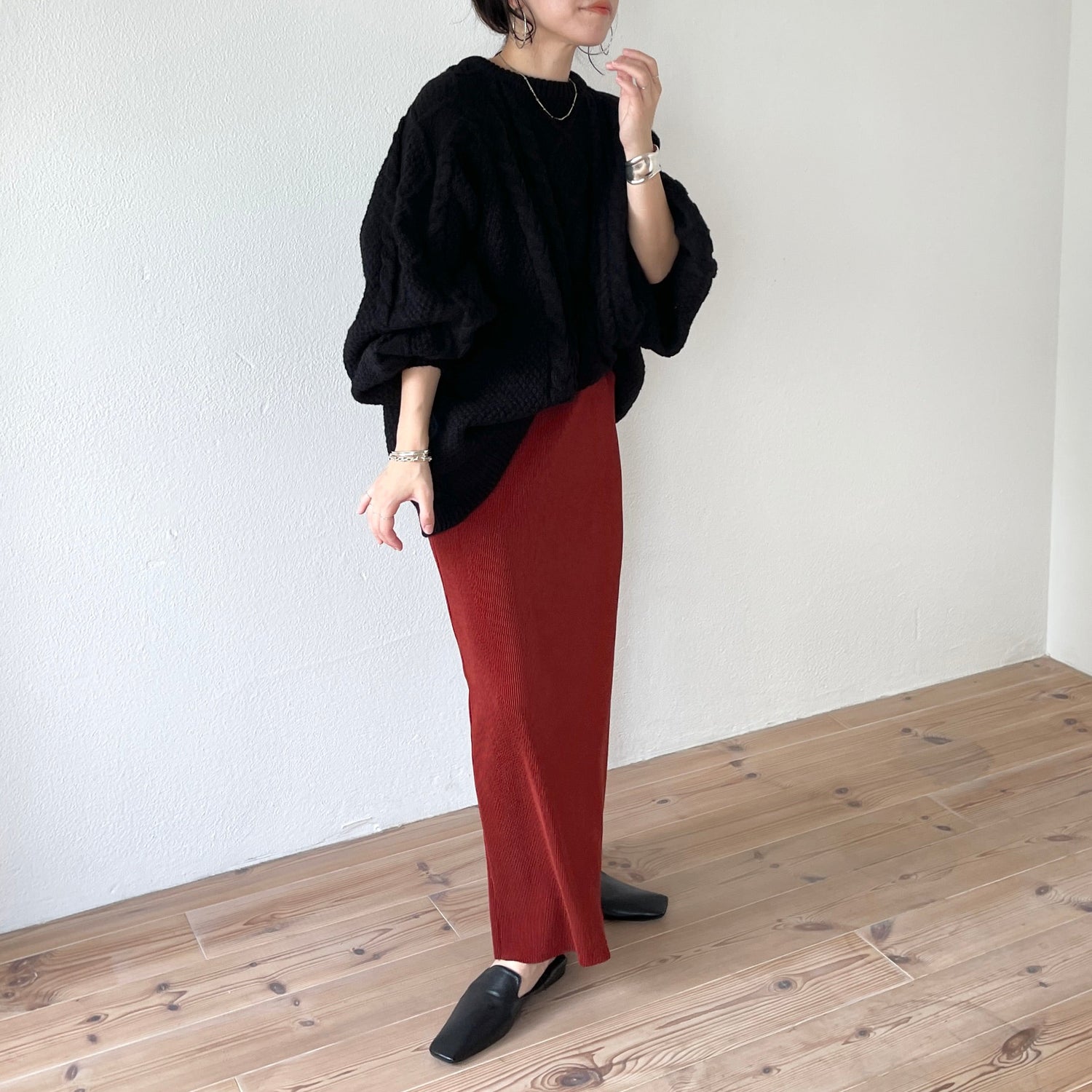 【SAMPLE】volume sleeve cable knit / black