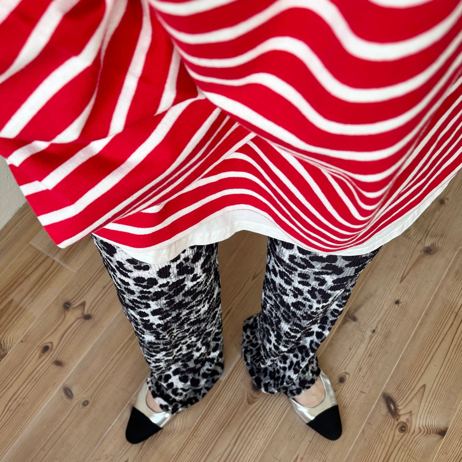 【SAMPLE】wide sleeve over size border tee / red