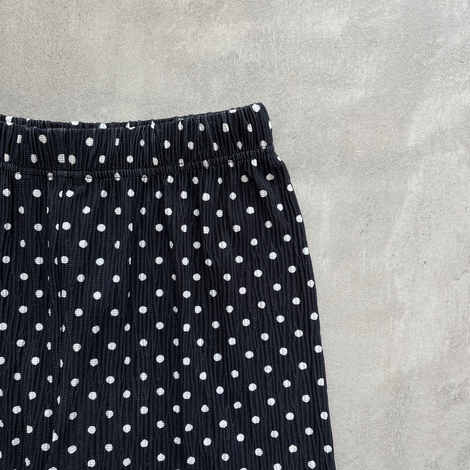 DOT PANTS / black