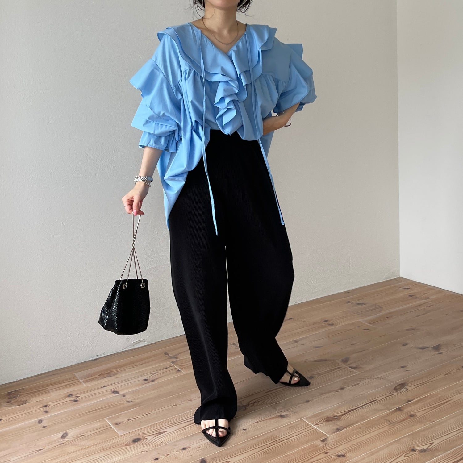 daily daily super stretch pleats wide pants / black