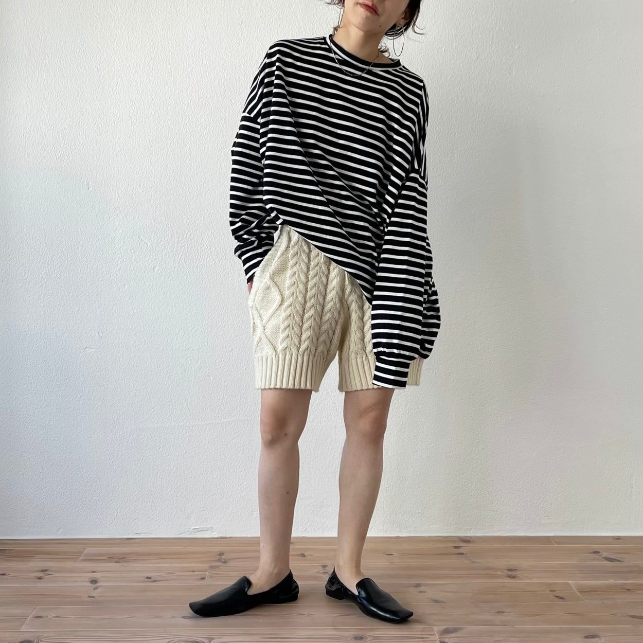 【SAMPLE】loose silhouette over size border tee / black