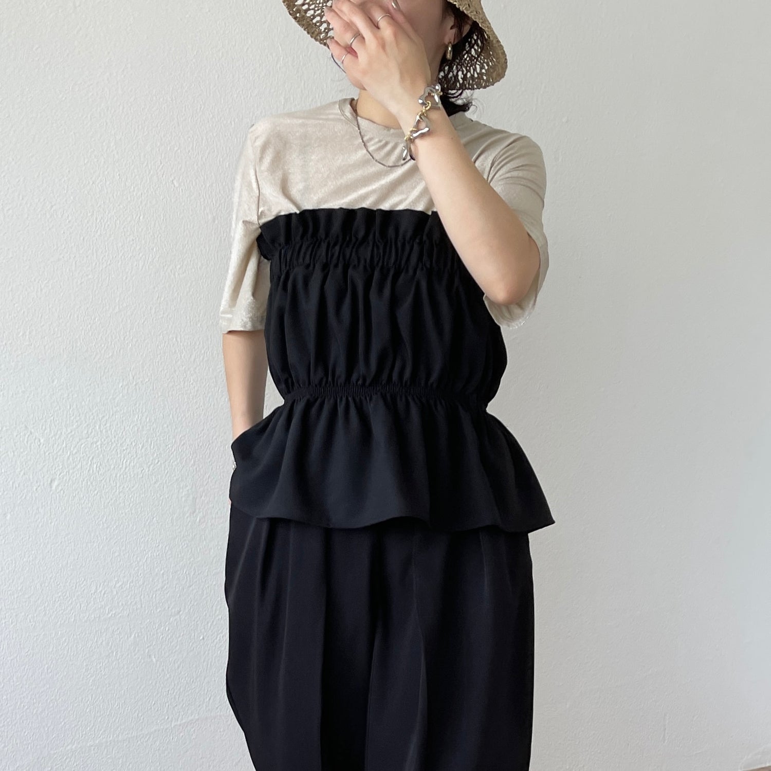 plus one bustier / black (綺麗目ツルッと素材)