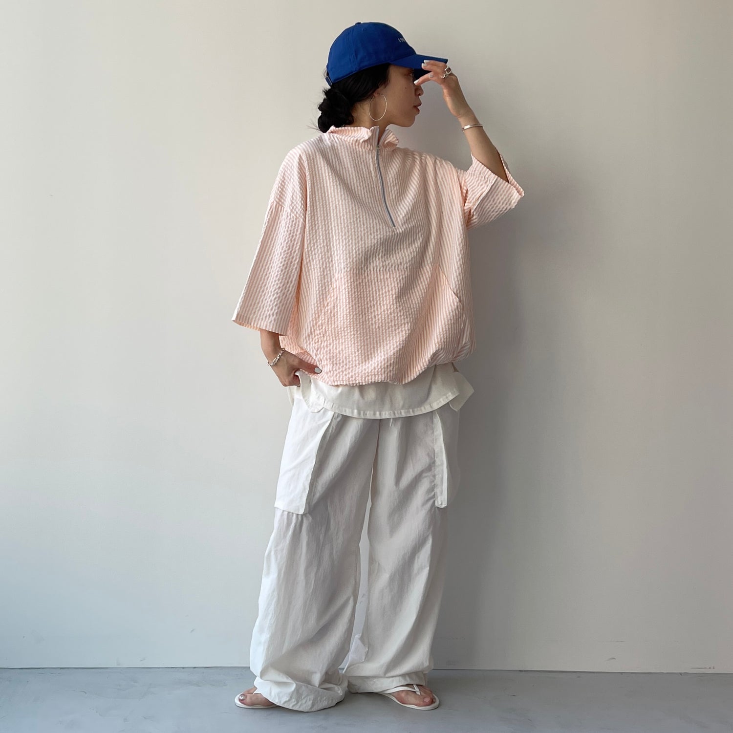 over size half zip holiday PO / blue