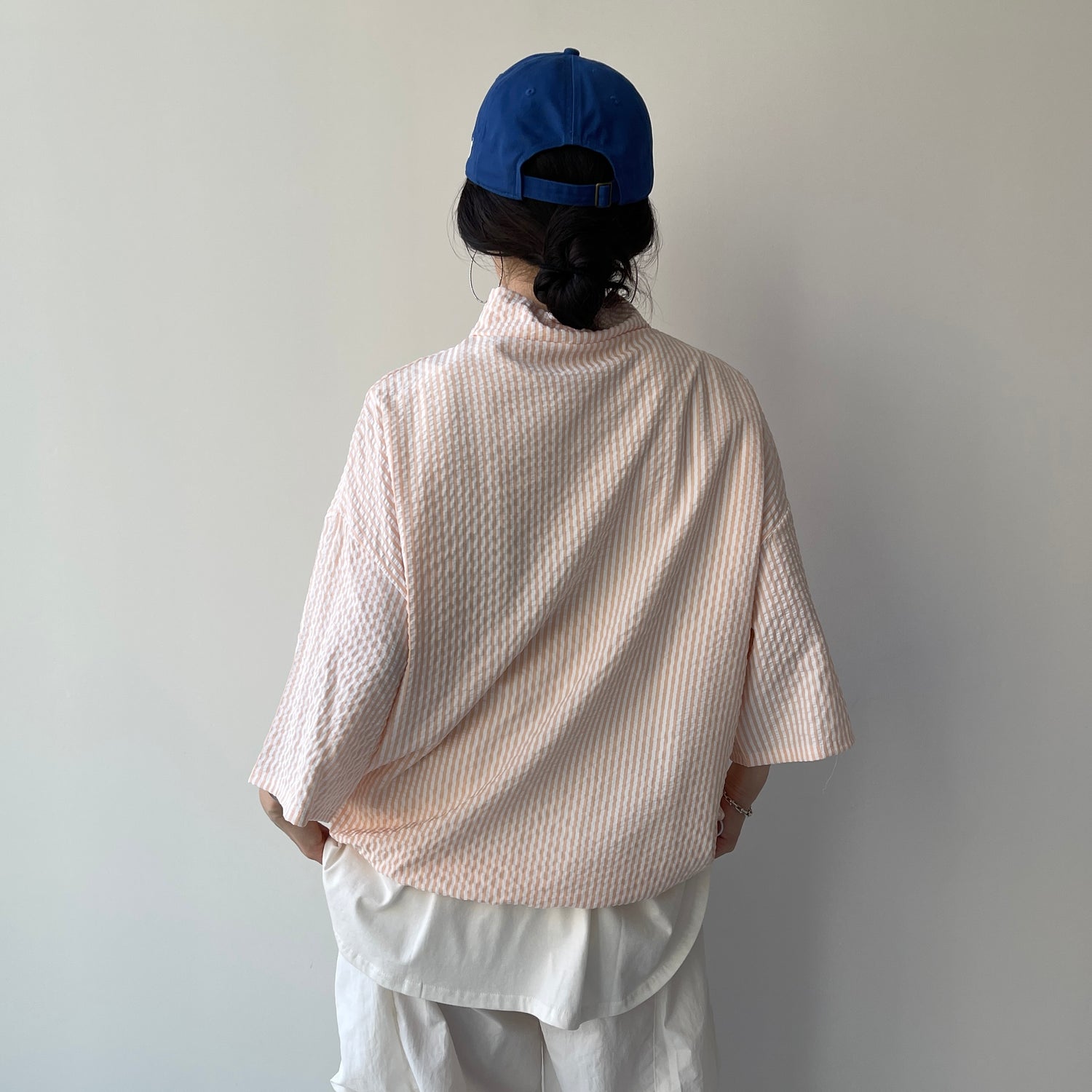 over size half zip holiday PO / blue