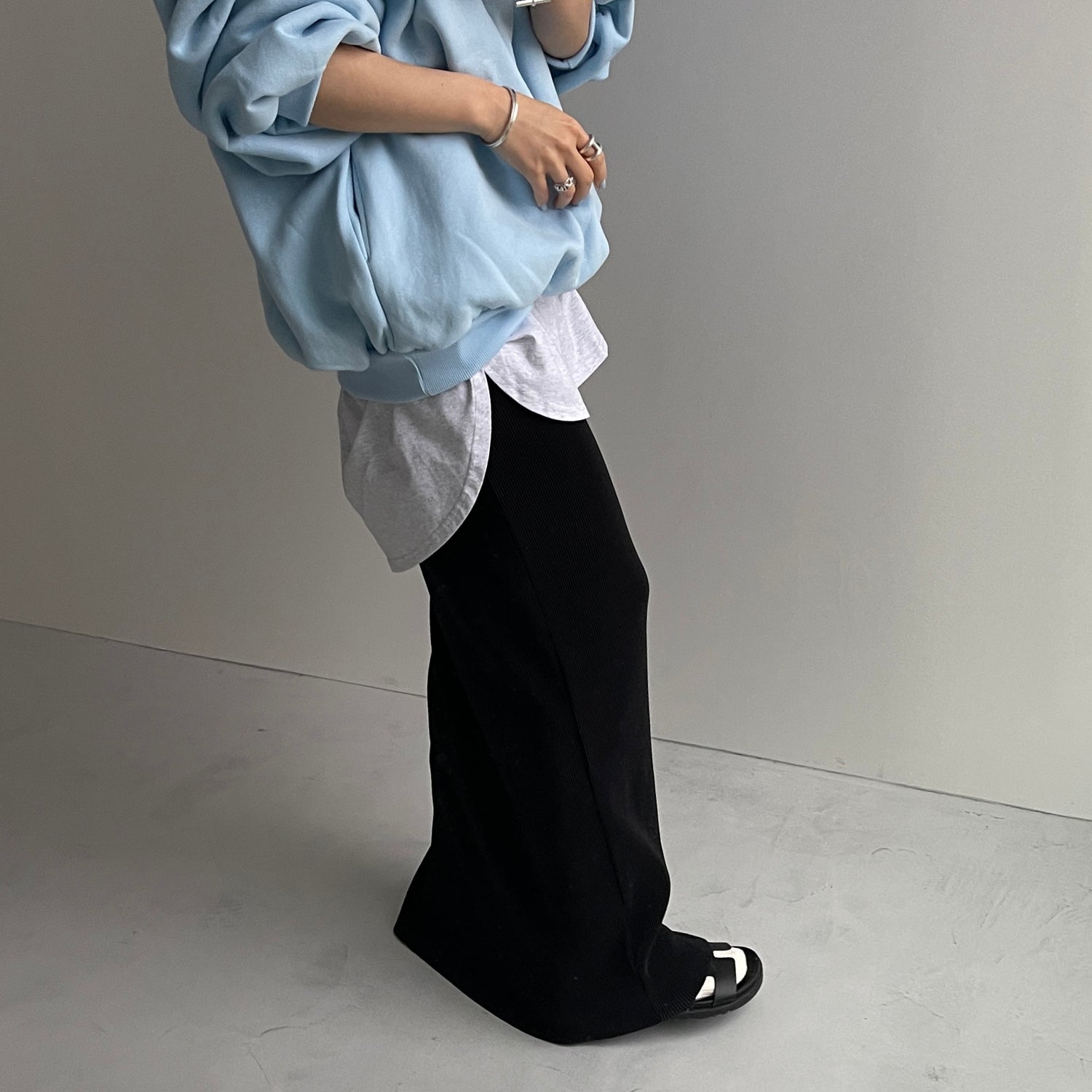 over size volume sleeve sweat / sky blue