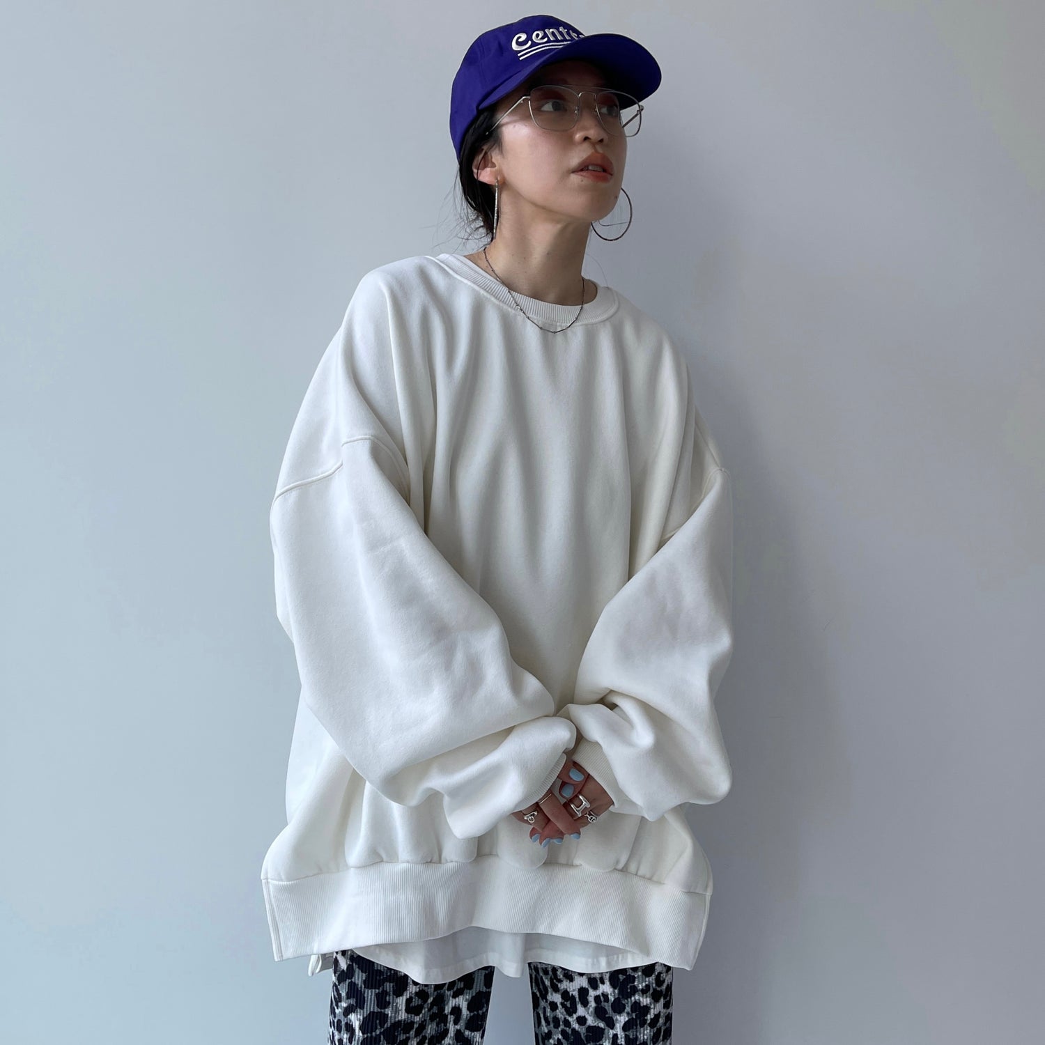 【SAMPLE】OSUMITSUKI sweat / white