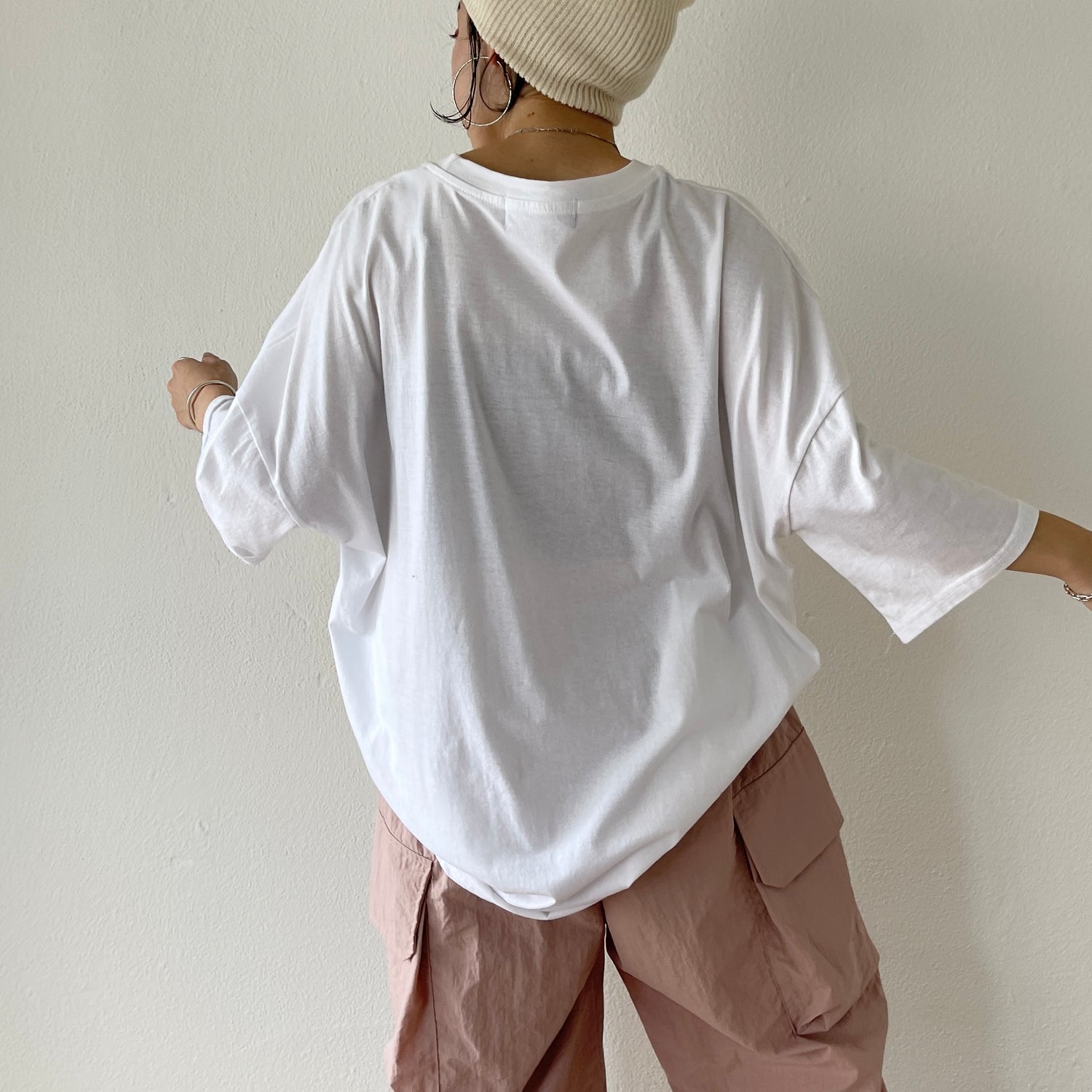 over size lettering tee / ivory