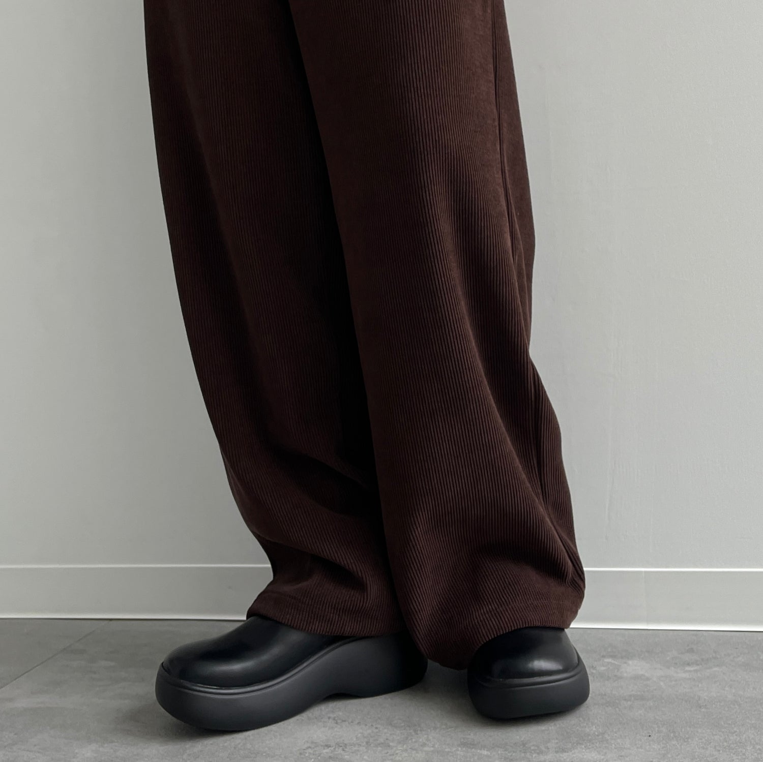 chubby flat shoes / black