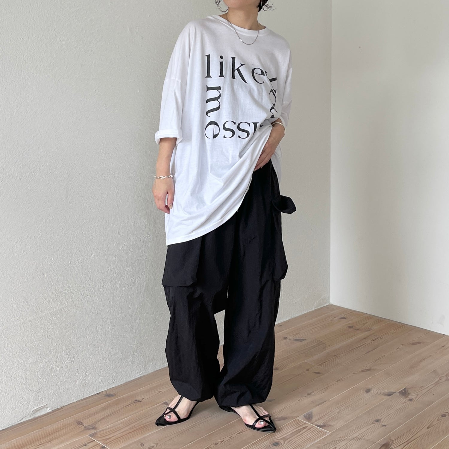 over size lettering tee / ivory