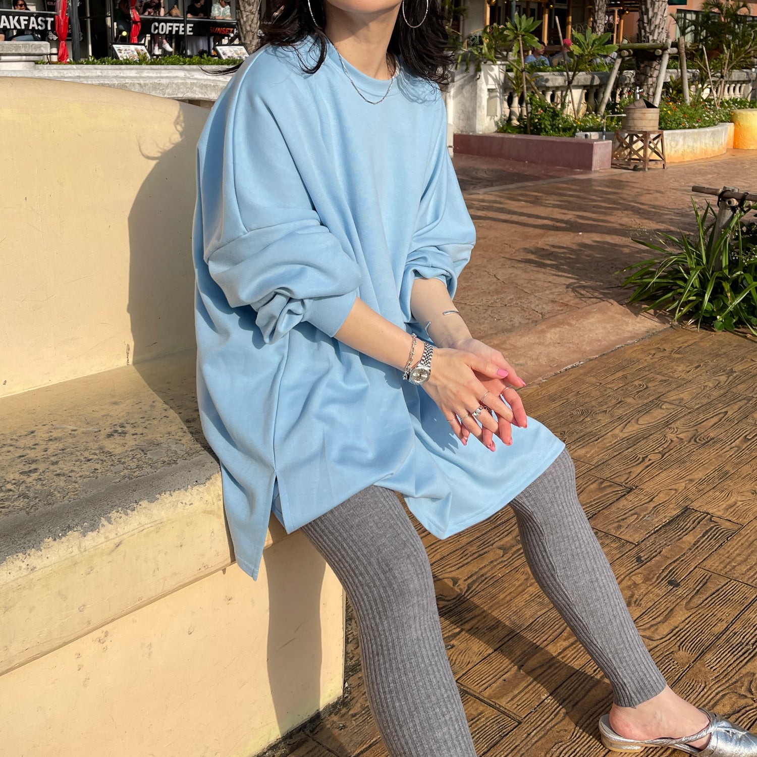 super loose light sweatee / sky blue