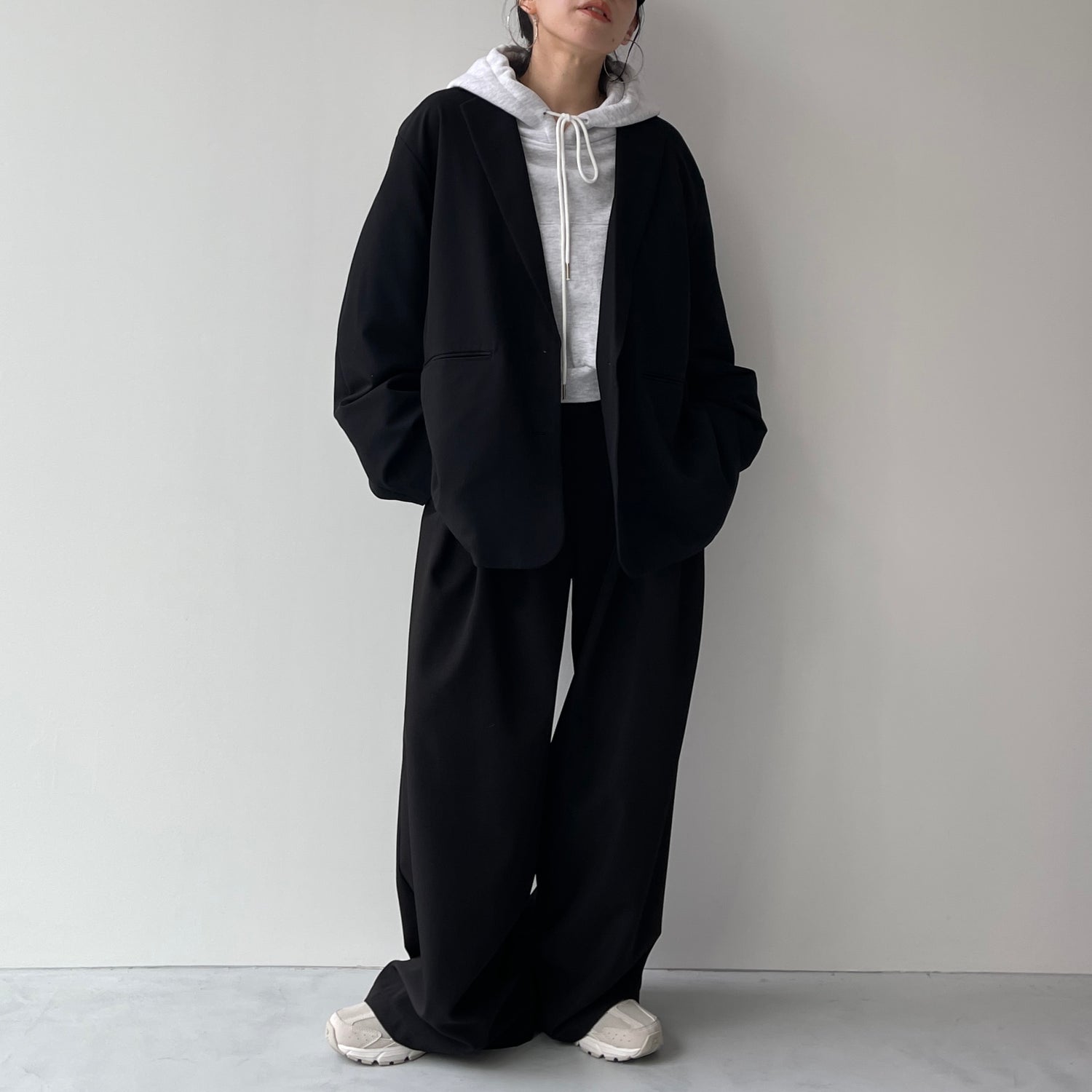 egg short hoodie / gray