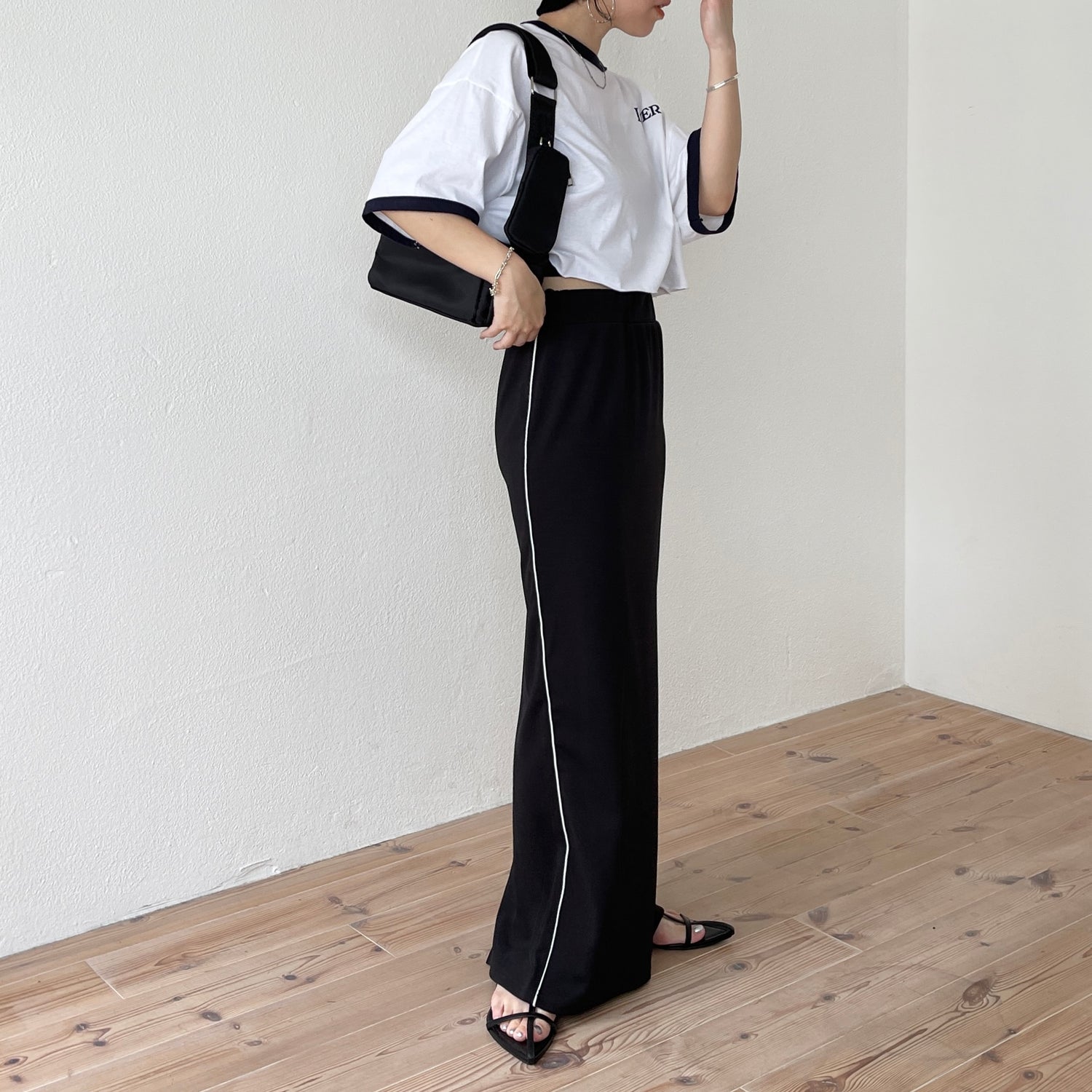 side line stretch skirt / black