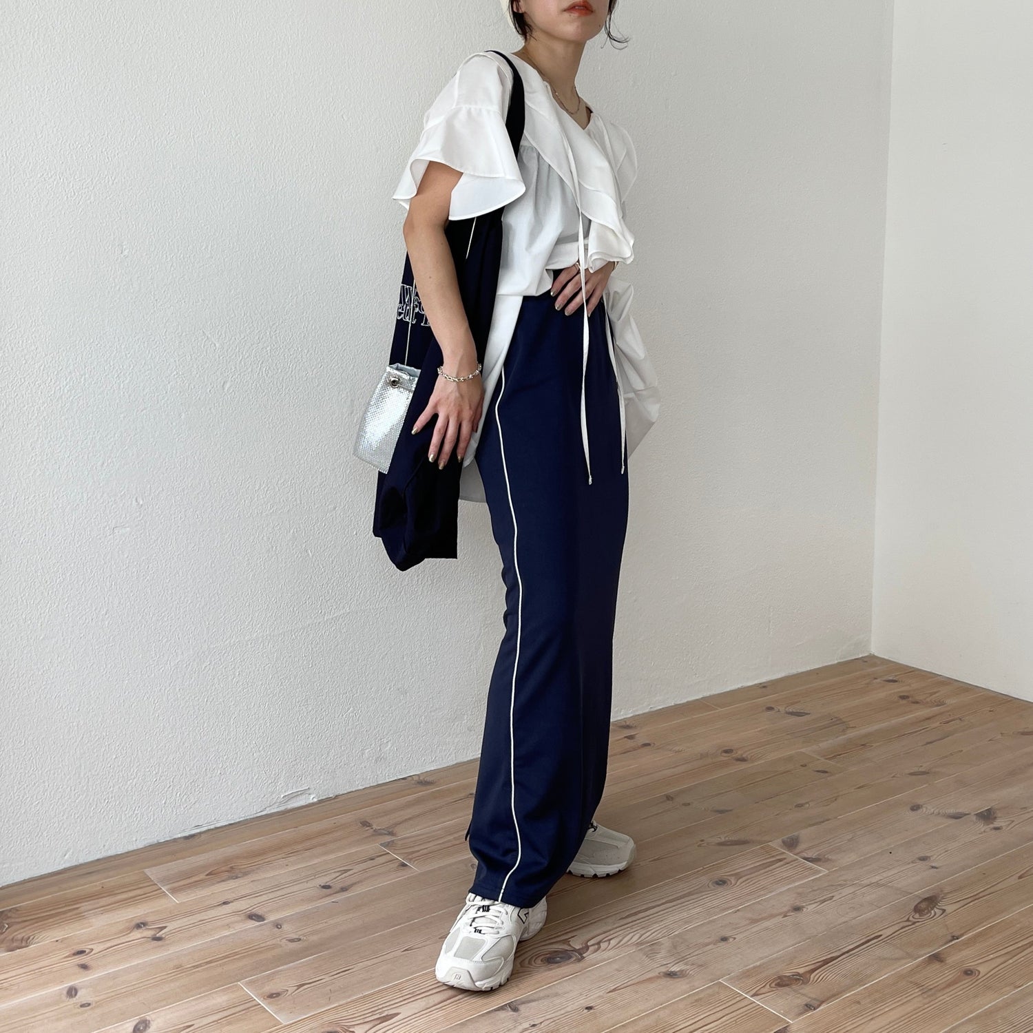 【SAMPLE】side line stretch skirt / navy