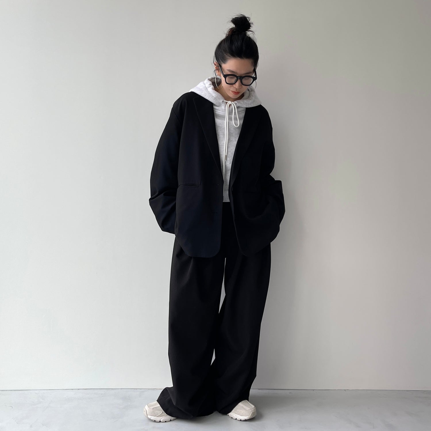 egg short hoodie / gray