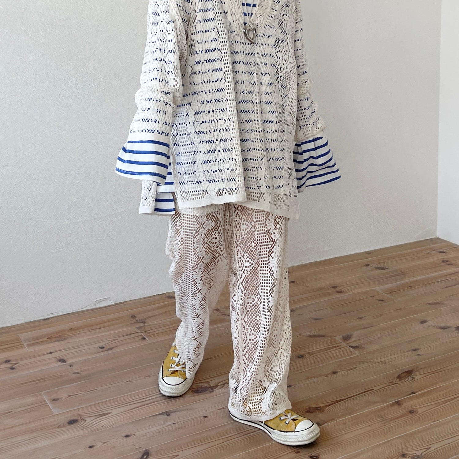 over size lace caftan blouse / ivory