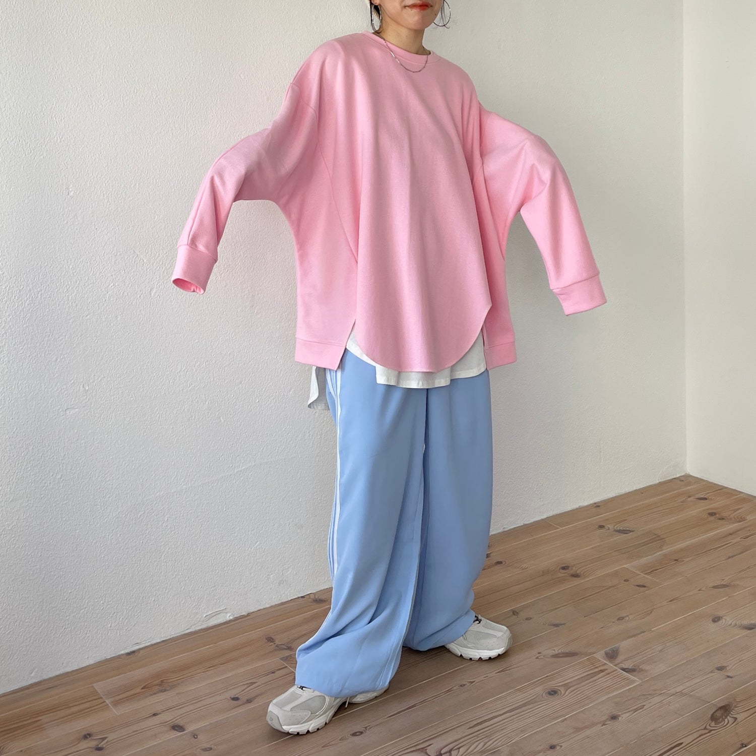 asymmetry design sweat / baby pink