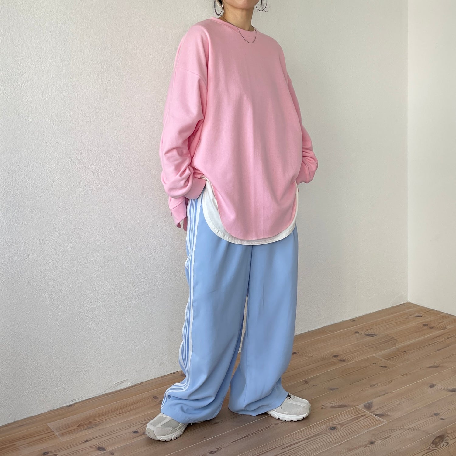 asymmetry design sweat / baby pink