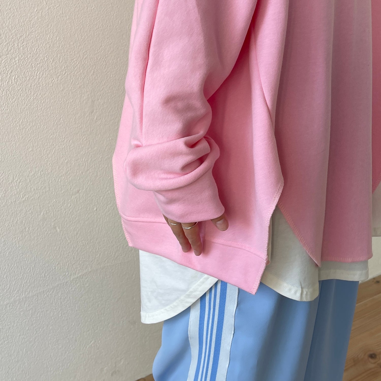 asymmetry design sweat / baby pink