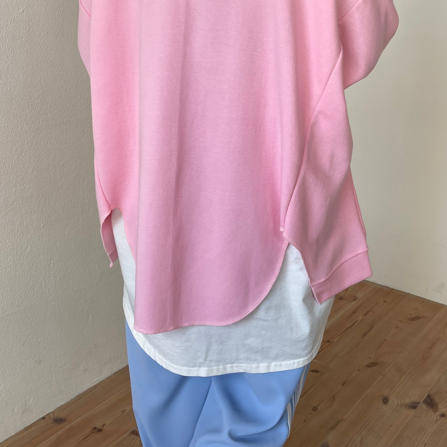 asymmetry design sweat / baby pink