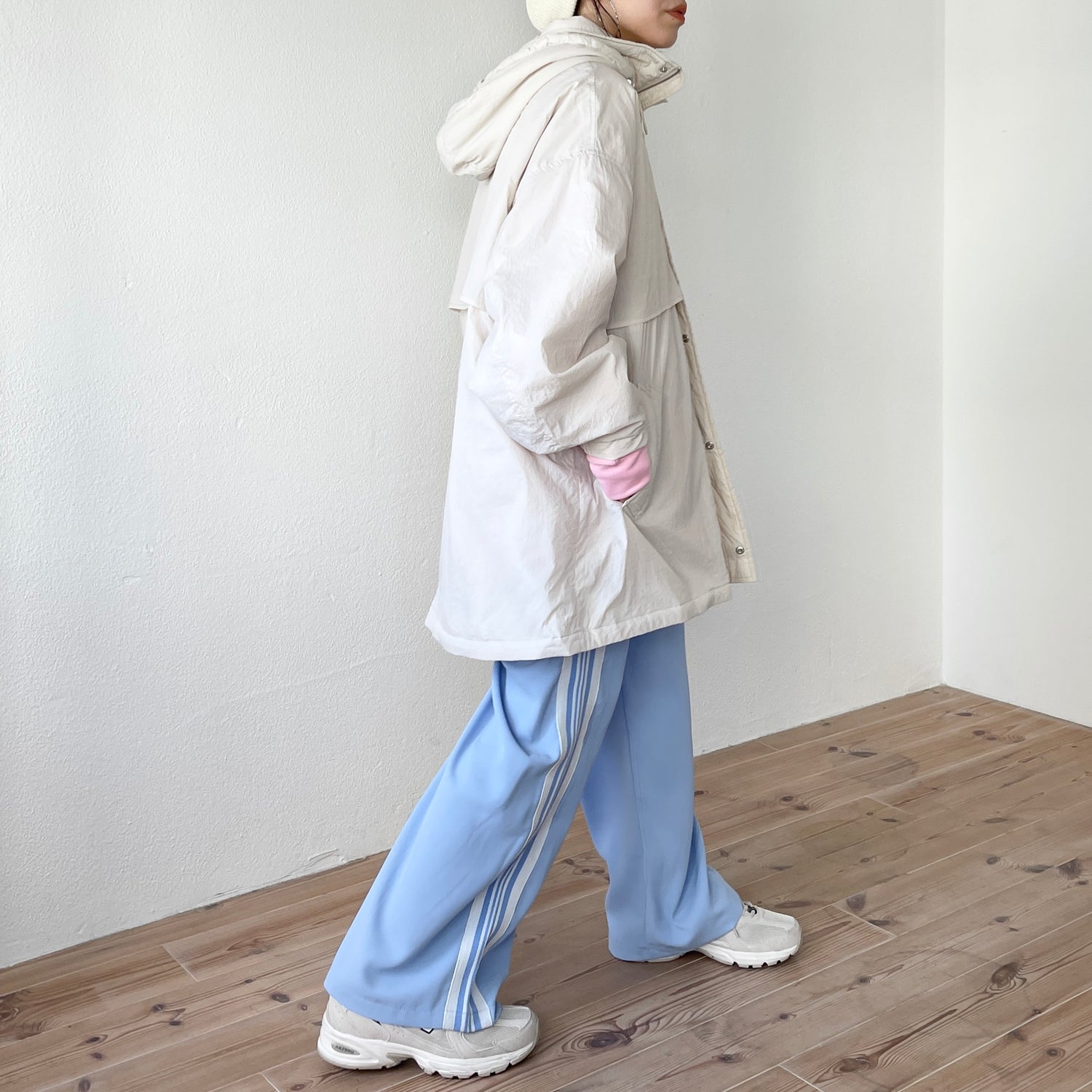 nylon foodie mods coat / ivory