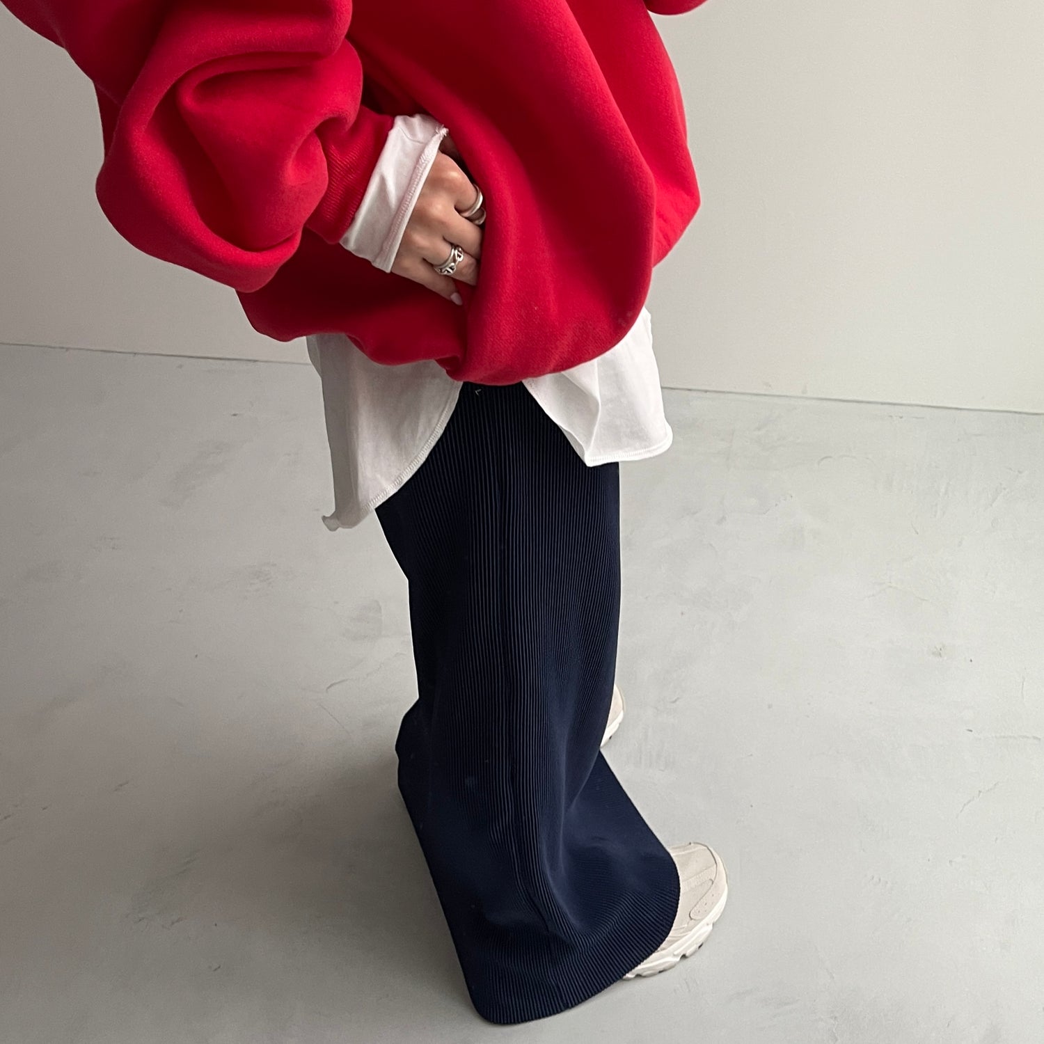 over size volume sleeve sweat / red