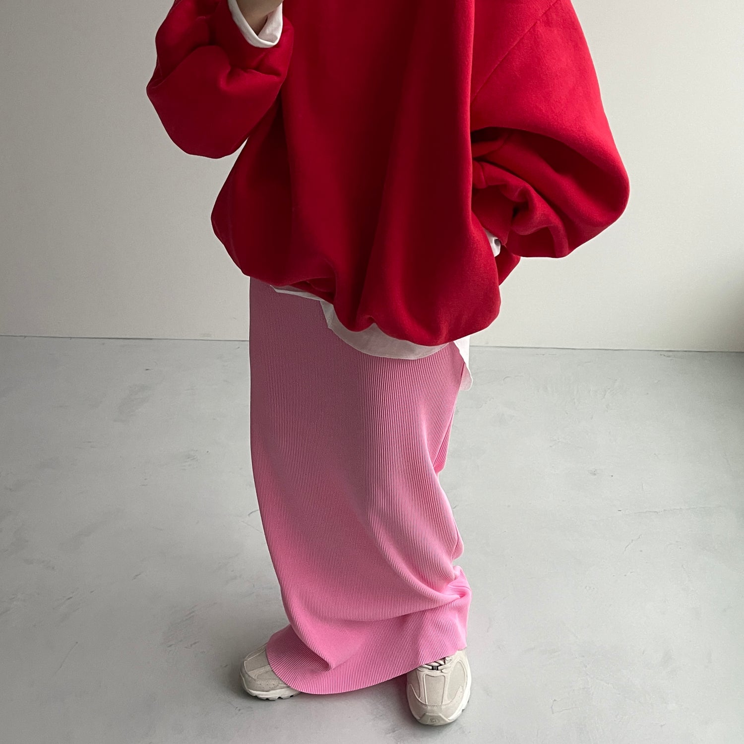over size volume sleeve sweat / red