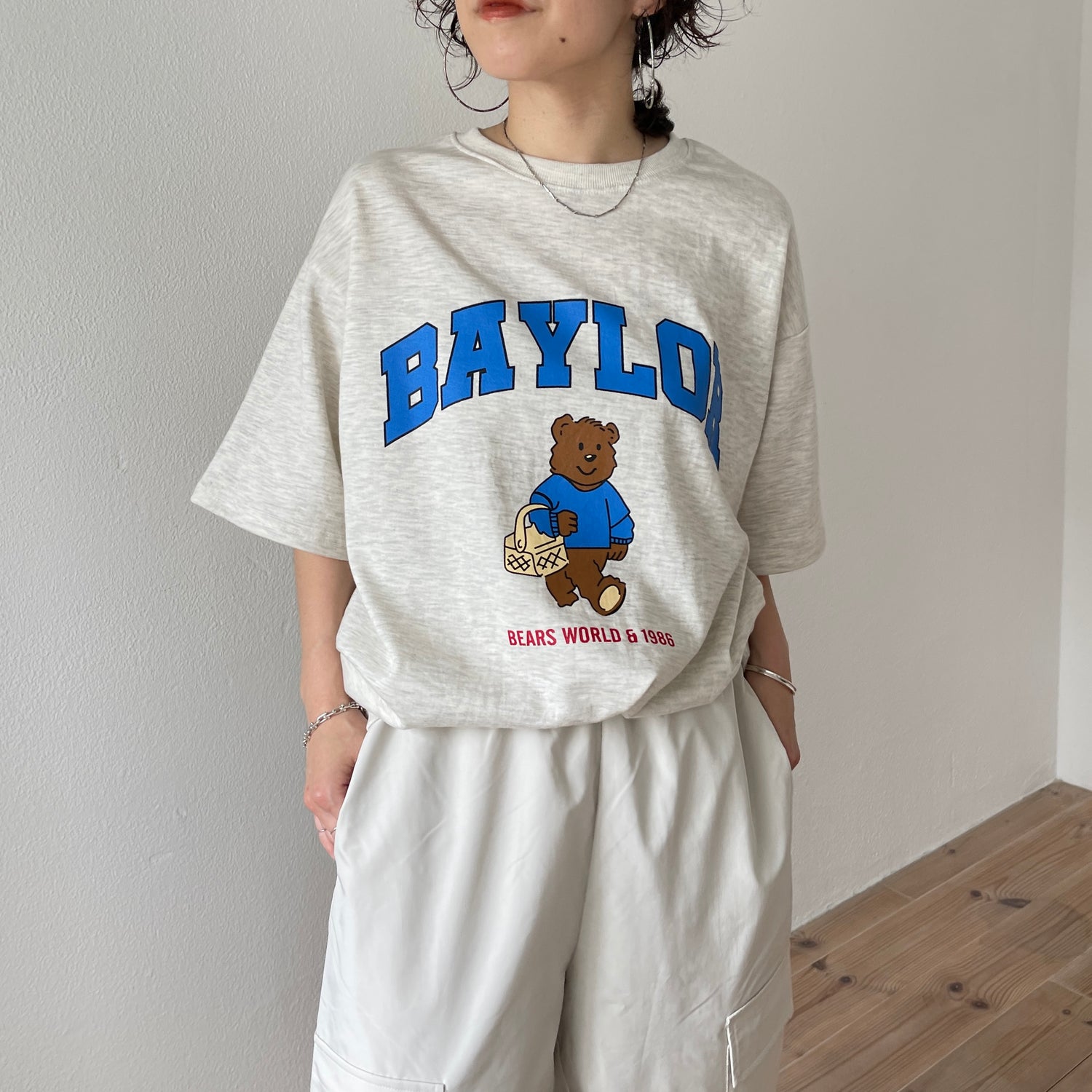 shopping bear tee / summer version
