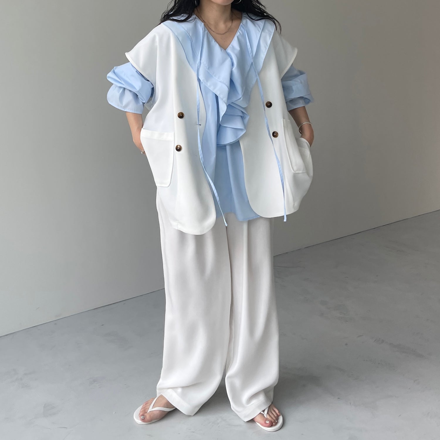big collar frill blouse / light blue