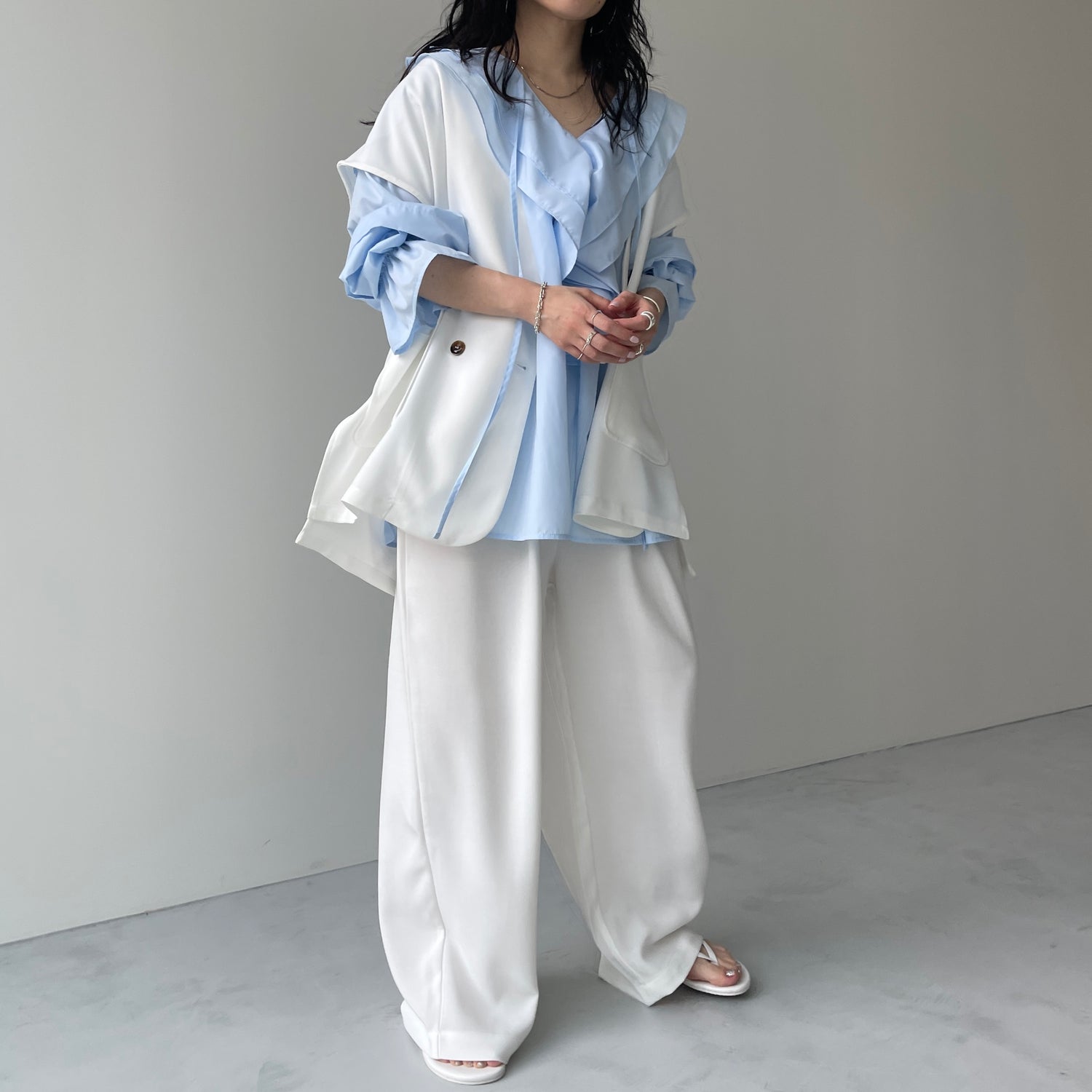 big collar frill blouse / light blue