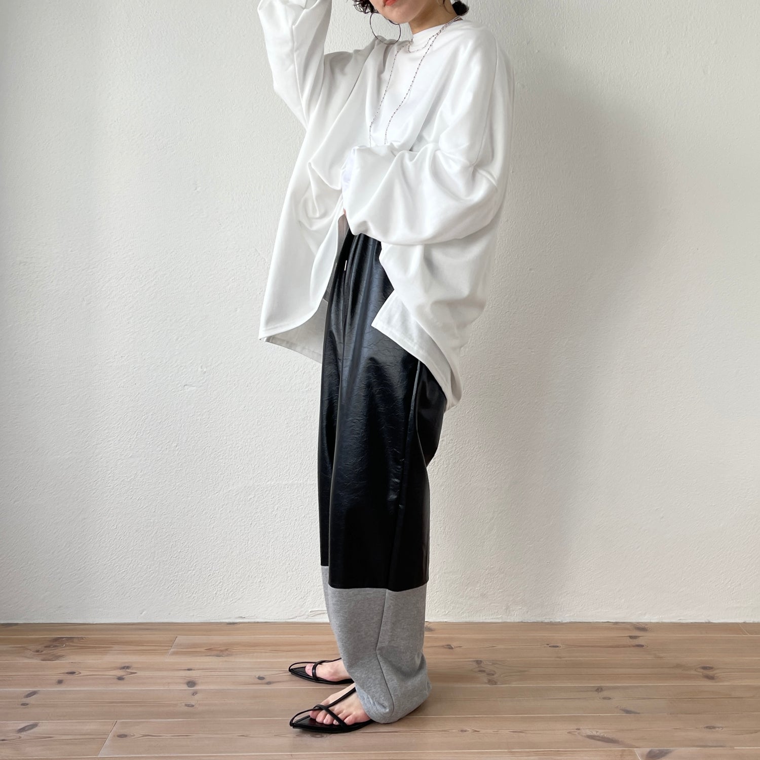super loose light sweatee / ivory