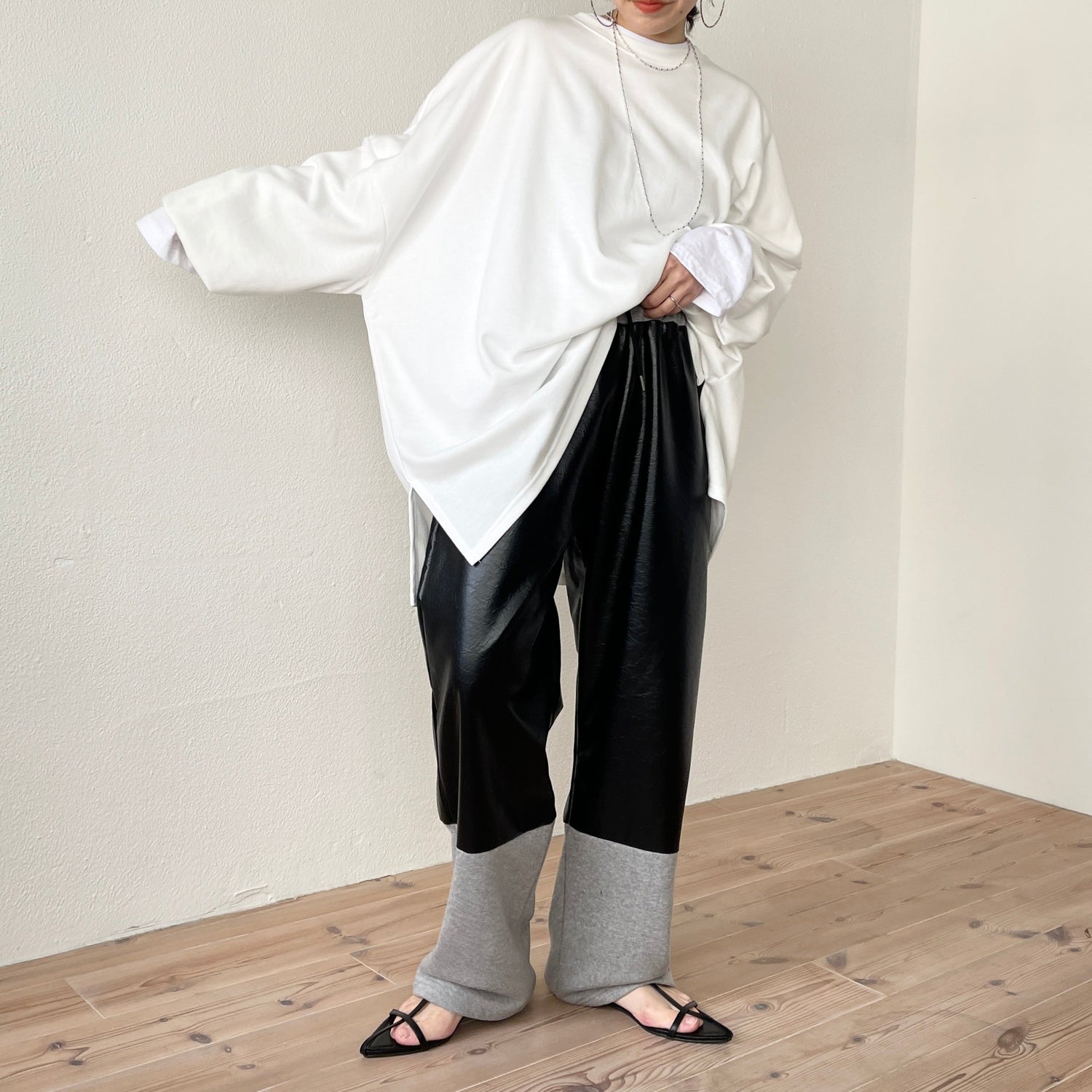 【SAMPLE】super loose light sweat / ivory