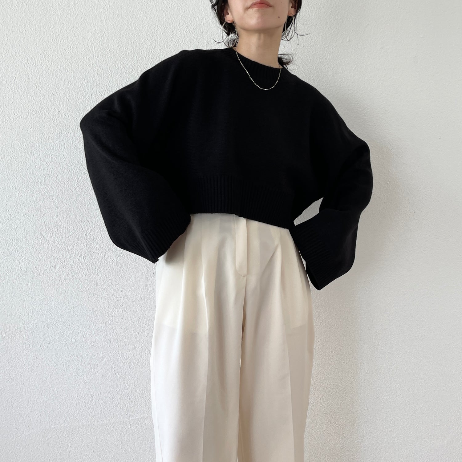 wide sleeve short knit / black