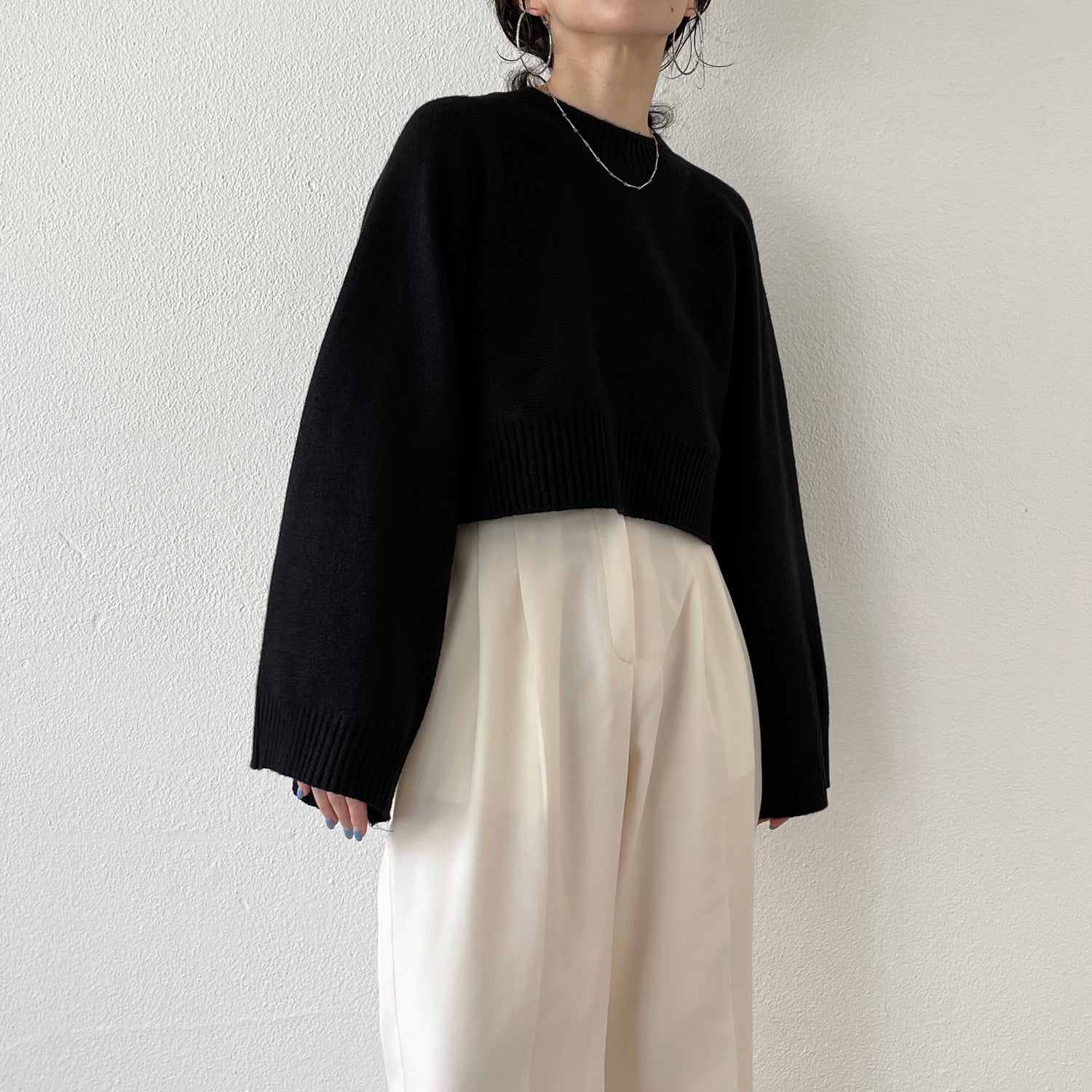 wide sleeve short knit / black