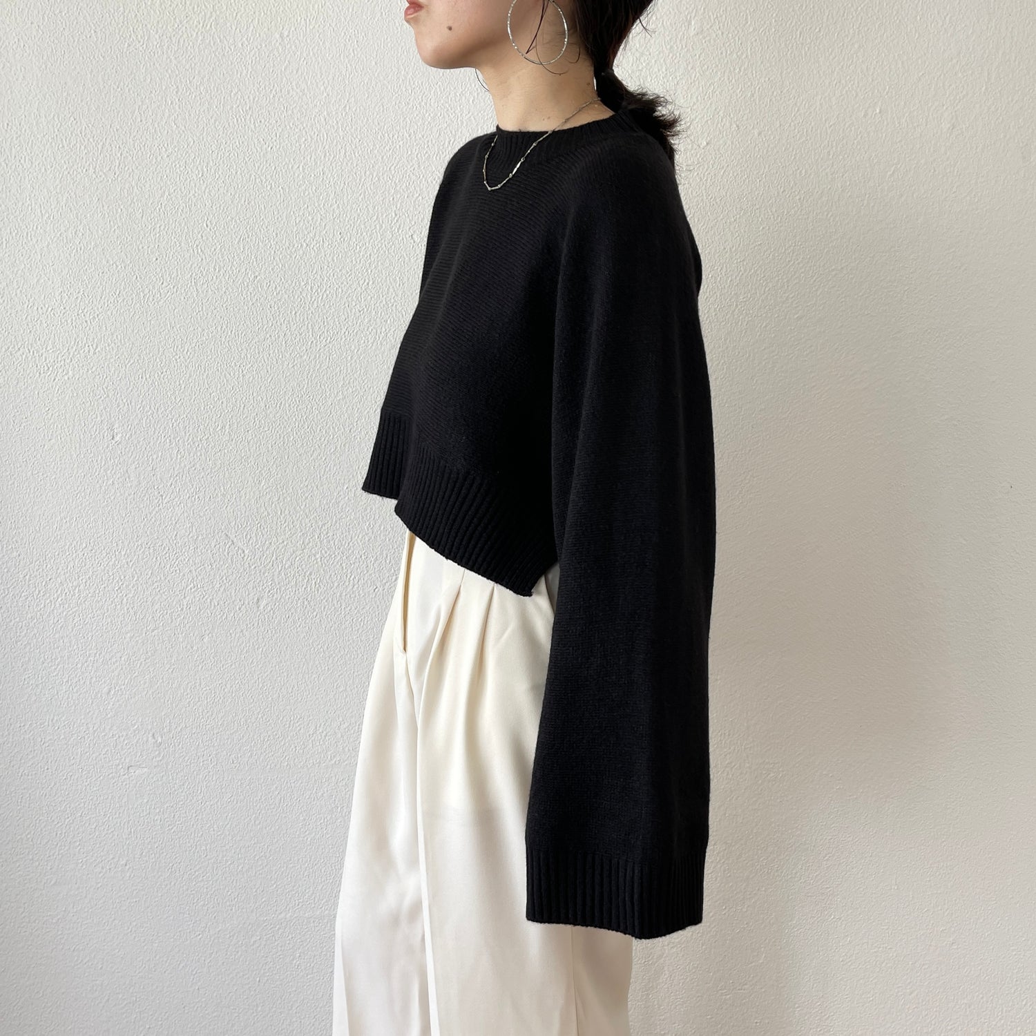 wide sleeve short knit / black