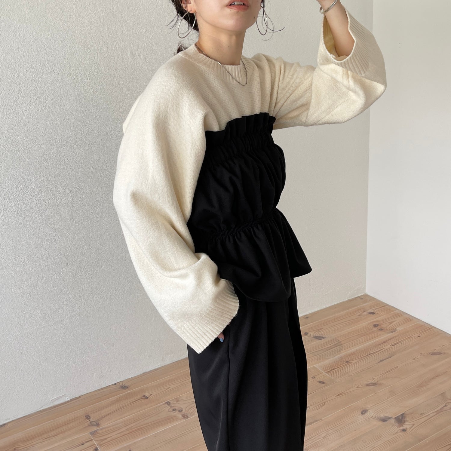 wide sleeve short knit / ivory