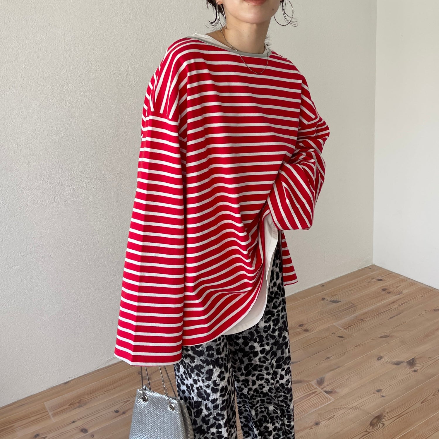 【SAMPLE】wide sleeve over size border tee / red