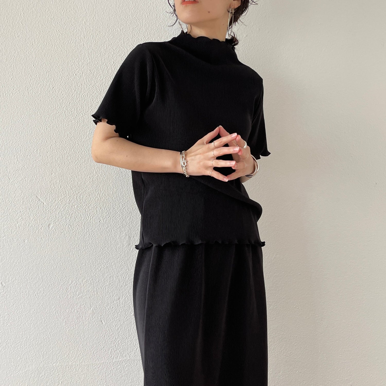 【SAMPLE】super stretch pleats tops / black