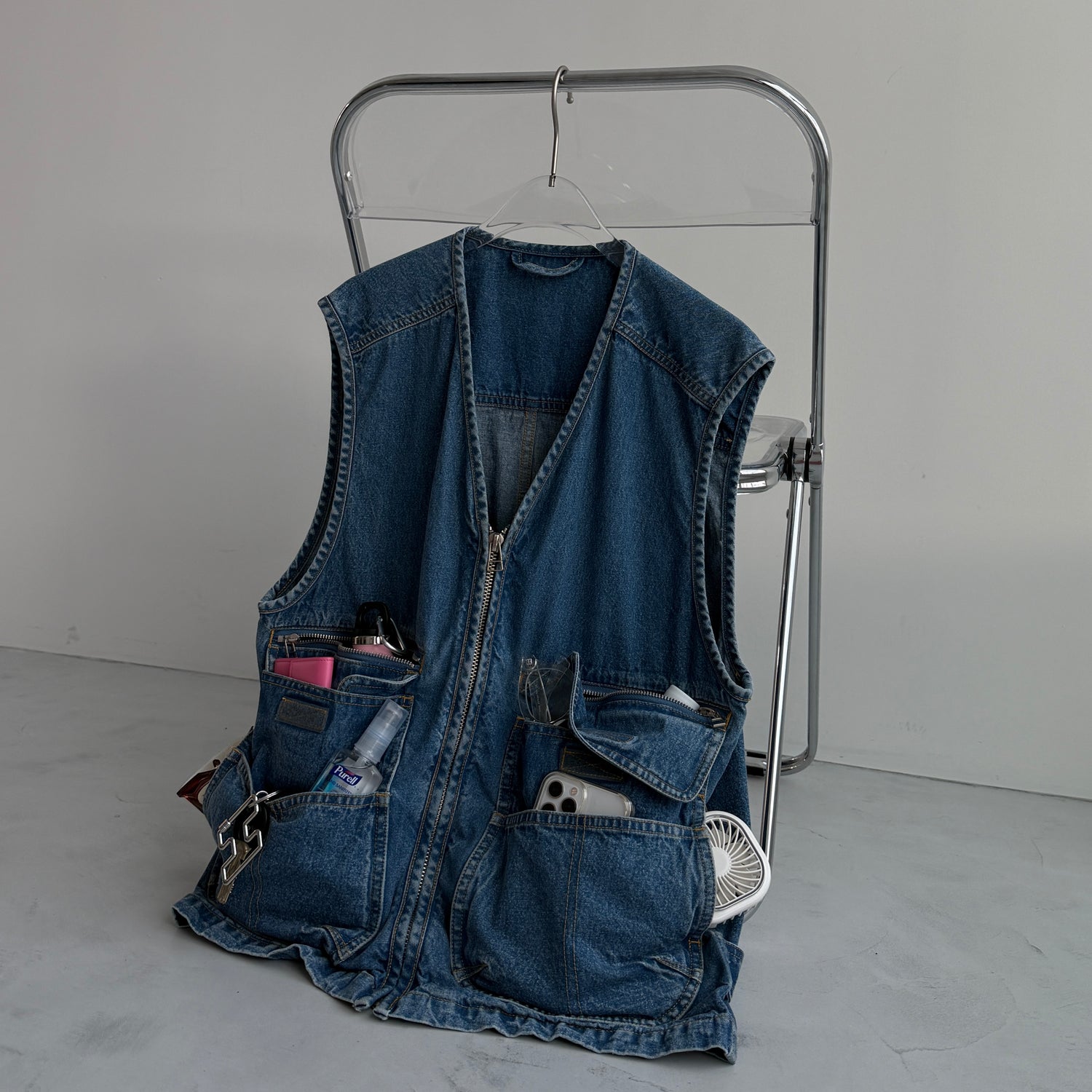 8 pockets BUDDY DENIM VEST / blue